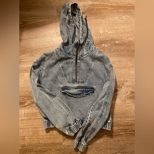 Jean jacket size xs/s